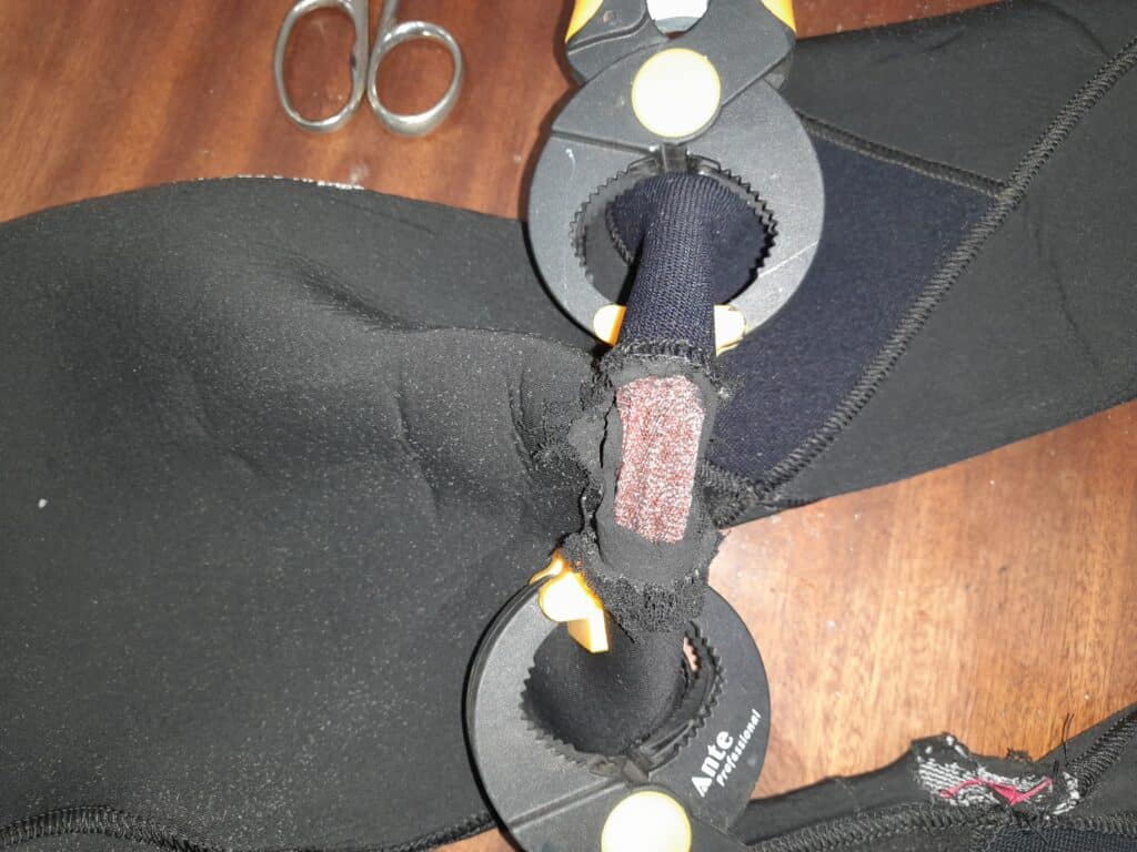 REPARAÇÃO RIP CURL WETSUIT