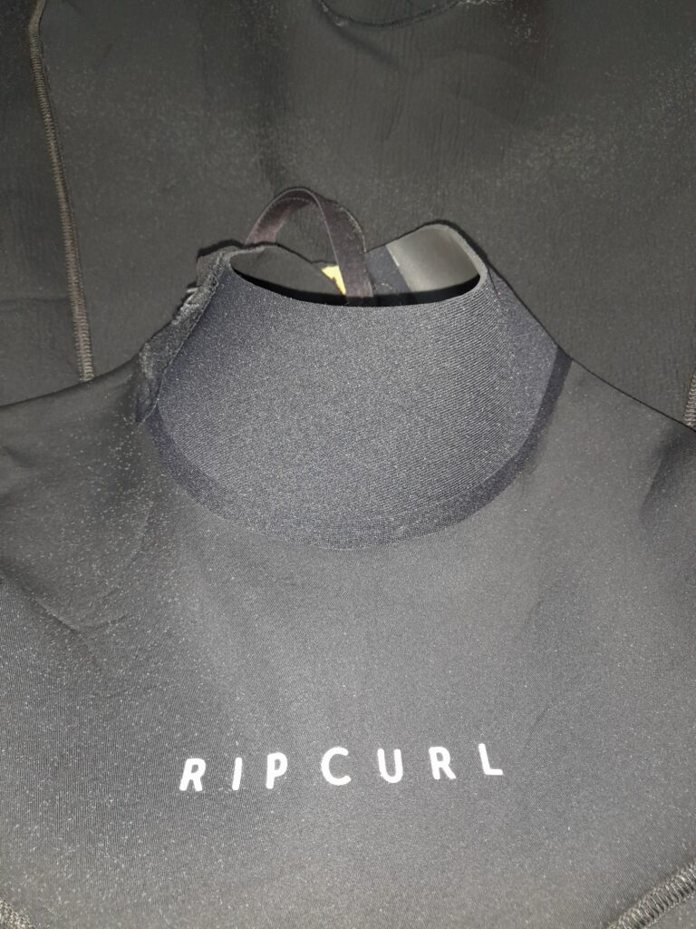 REPARAÇÃO RIP CURL WETSUIT